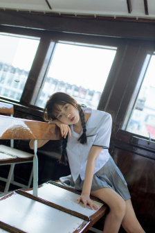 姐姐好饿第一季